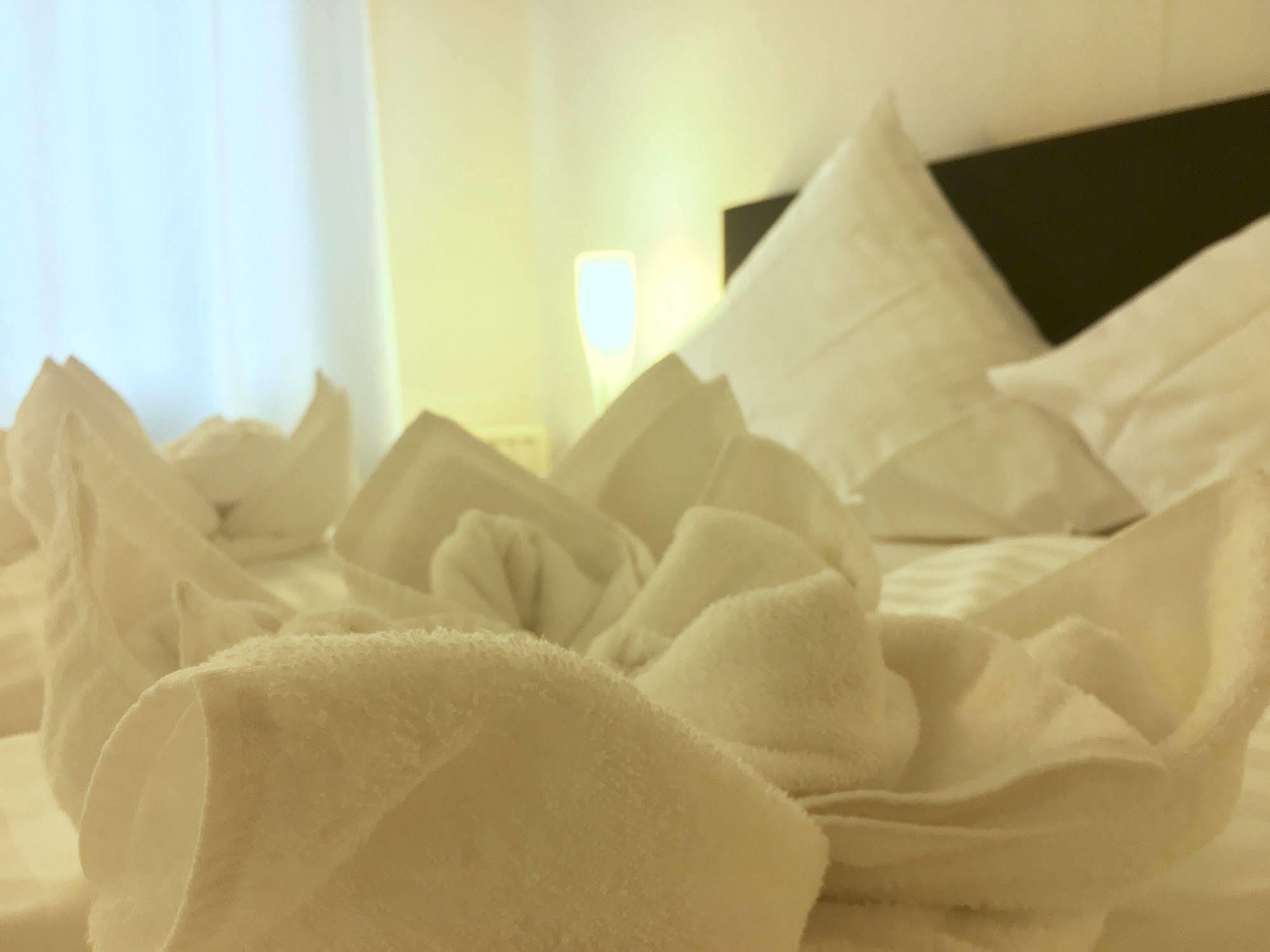 City Hotel Diez Kültér fotó