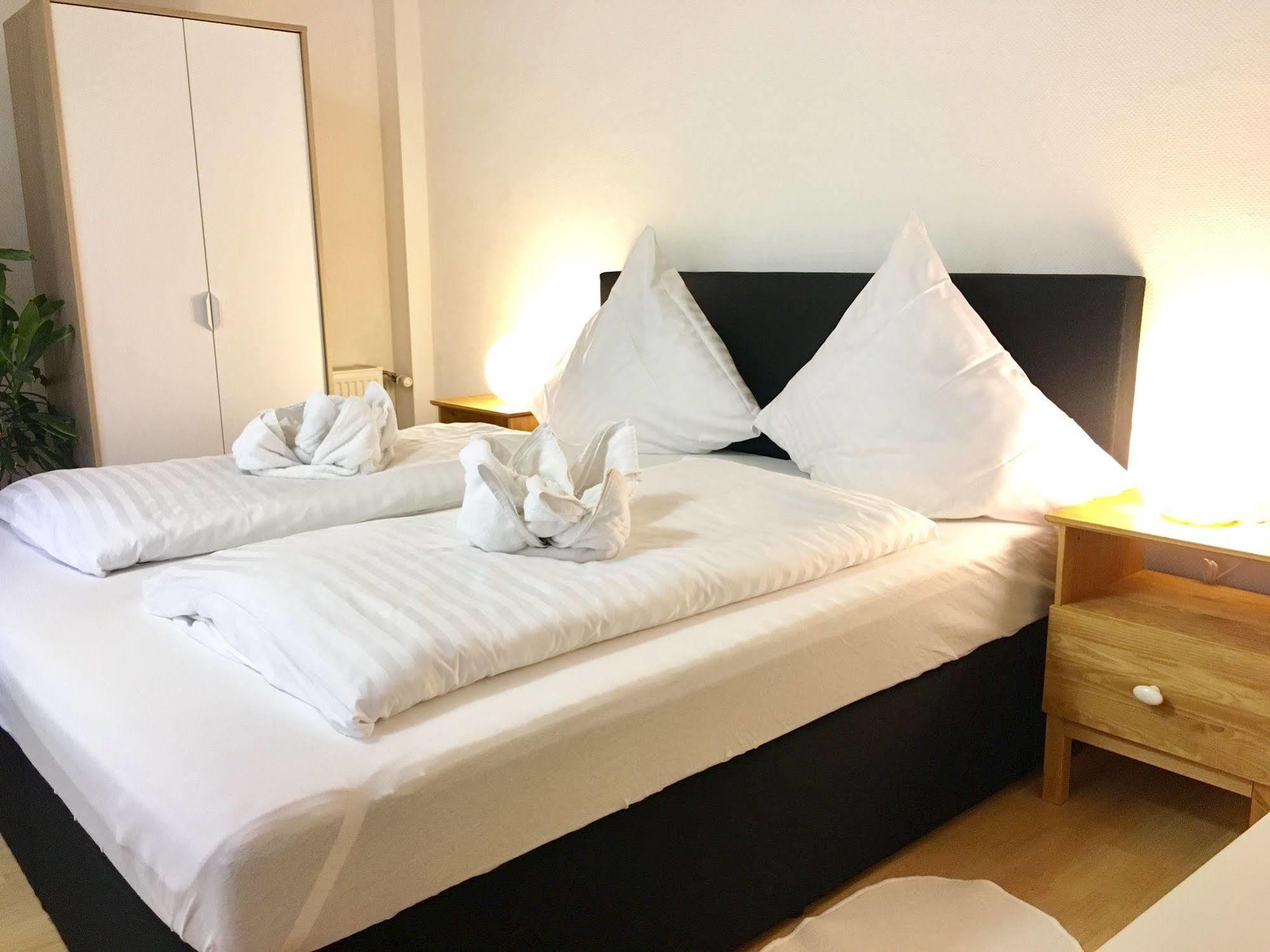 City Hotel Diez Kültér fotó
