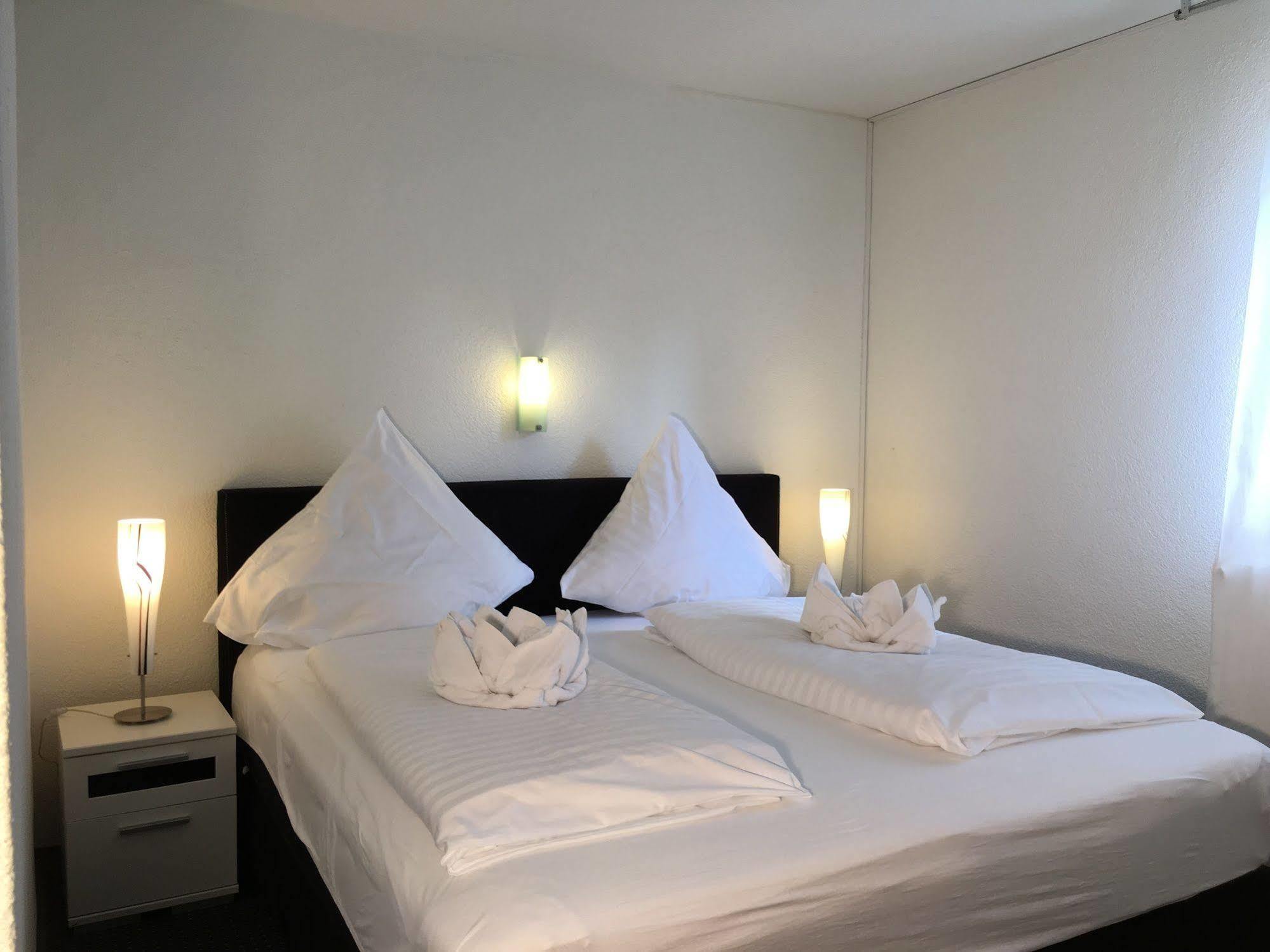 City Hotel Diez Kültér fotó