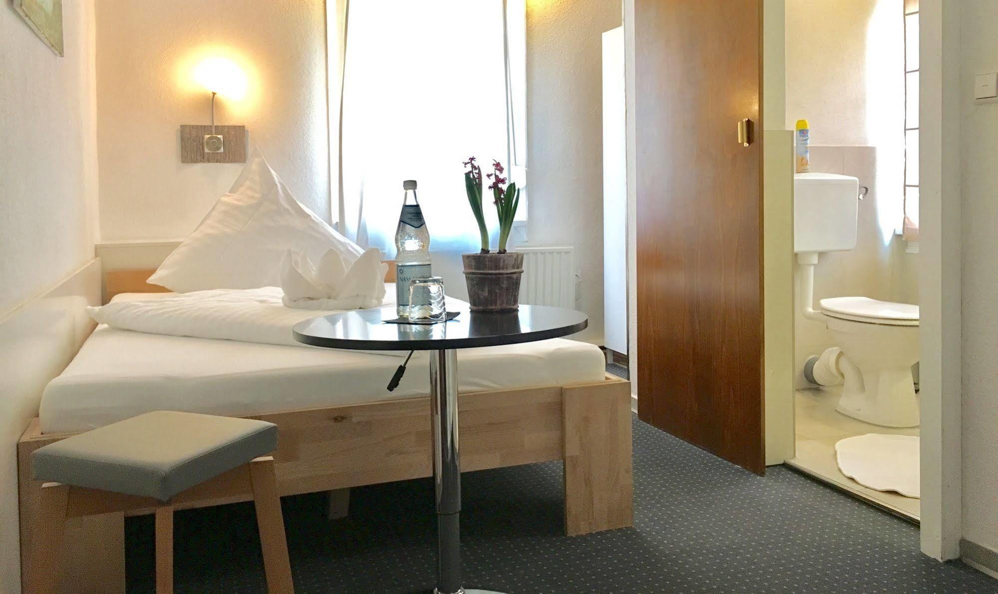 City Hotel Diez Kültér fotó